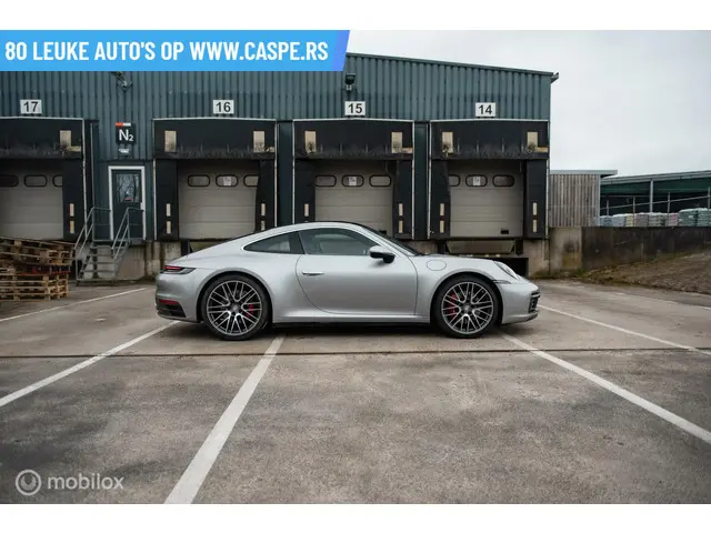 Porsche 911 3.0 Carrera 4 S 2022 Benzine 4