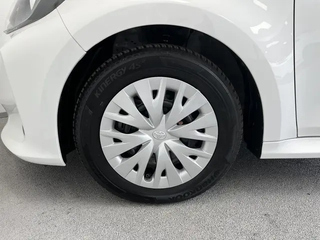 Toyota Yaris 1.5 Hybrid 115 Active 2021 Hybride Benzine 29