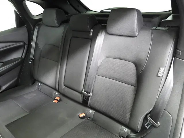 Nissan QASHQAI 1.3 MHEV N-Connecta Design 2023 Benzine 25