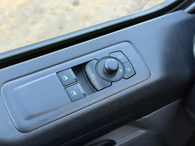 Ford Transit Custom 320 2.0 TDCI 136PK 2024 Diesel 27