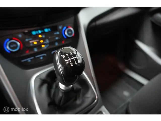 Ford Kuga 1.5 EcoBoost Titanium 2019 Benzine 27