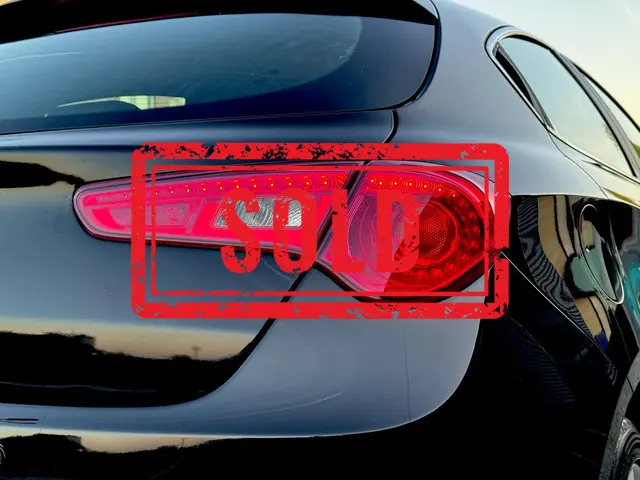 Alfa Romeo Giulietta VERKOCHT 2012 Benzine 9