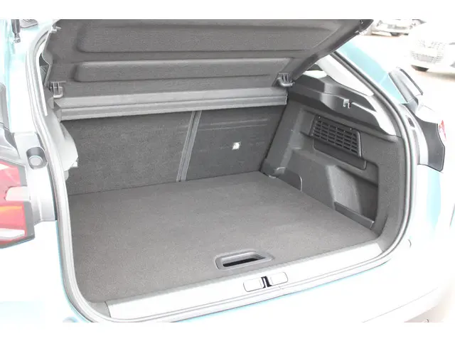 Citroën C4 1.2 Puretech Feel Pack 2022 Benzine 11