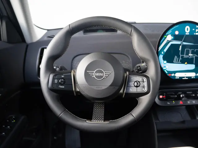 MINI Countryman C 2025 Benzine 7