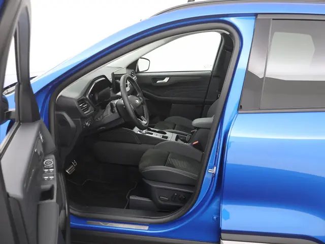 Ford Kuga 2.5 PHEV Active X 2025 Hybride Benzine 10