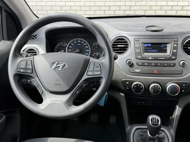 Hyundai i10 1.0i Comfort 2019 Benzine 10