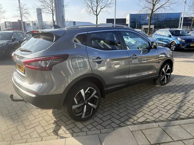 Nissan QASHQAI 1.3 DIG-T Premium Edition 2021 Benzine 22