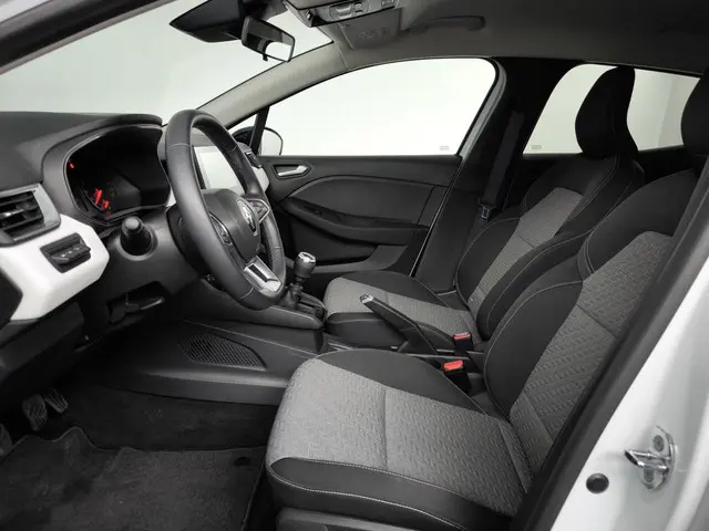 Renault Clio 1.0 TCe 90 Evolution 2023 Benzine 7