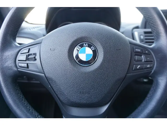 BMW 1 Serie 118i Corporate Lease M Sport 2016 Benzine 23
