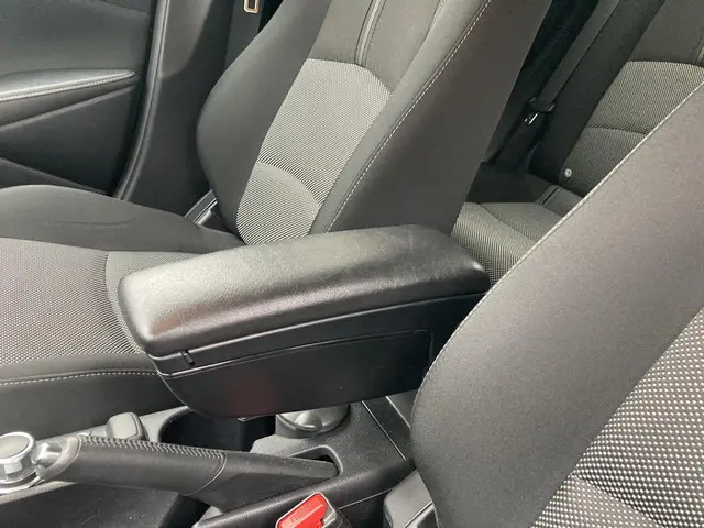 Mazda 2 Skyactiv-G 90 5MT GT-M 2019 Benzine 29