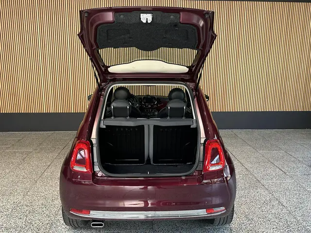 Fiat 500 0.9 TwinAir Turbo Lounge 2015 Benzine 10