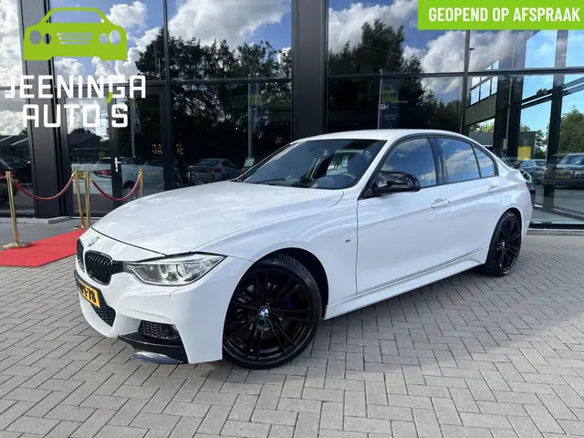 BMW 3 Serie 316i M High |AngelEyes|Navi|19" 2015 Benzine
