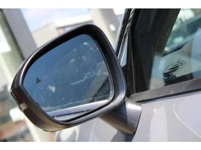 Nissan X-Trail e-Power 2WD N-Trek 2025 Hybride Benzine 48