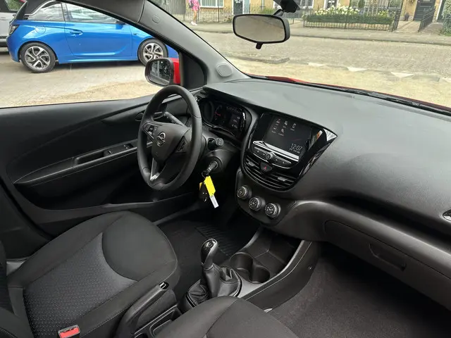 Opel KARL 1.0 ecoFLEX Edition 2017 Benzine 13