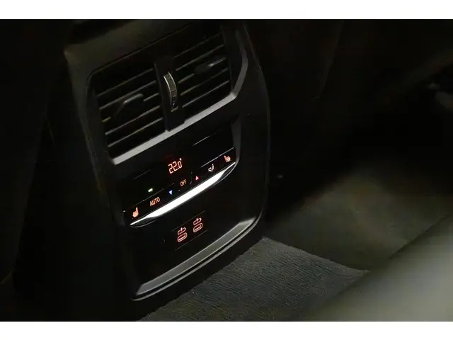 Alpina B4 GT Gran Coupe 2025 Benzine 40