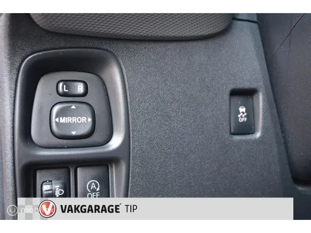 Peugeot 108 1.0 e-VTi Allure 2019 Benzine 13