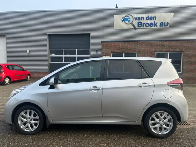 Toyota Verso-S 1.3 VVT-i Comfort 2014 Benzine 3