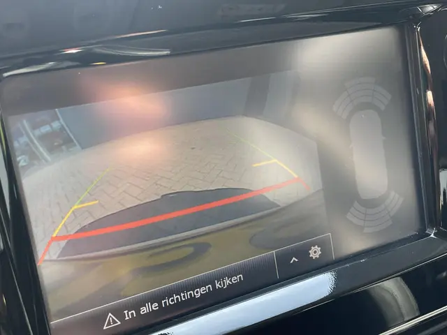 Renault Clio Estate 0.9 TCe Intens 2019 Benzine 9