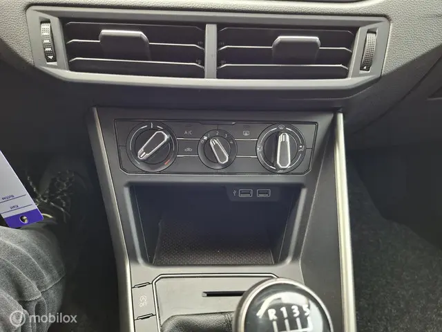 Volkswagen Polo 1.0 TSI Comfortline 2019 Benzine 19