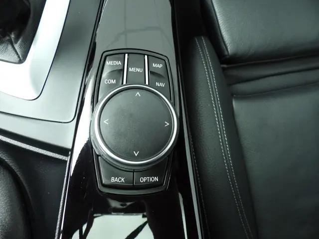 Alpina B3 S biturbo 2017 Benzine 29