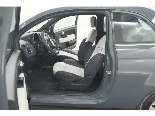 Fiat 500 1.0 Hybrid Dolcevita 2022 Benzine 26