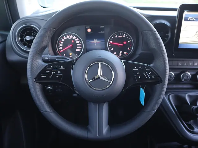 Mercedes-Benz Citan 110 CDI L2 Pro 2025 Diesel 14