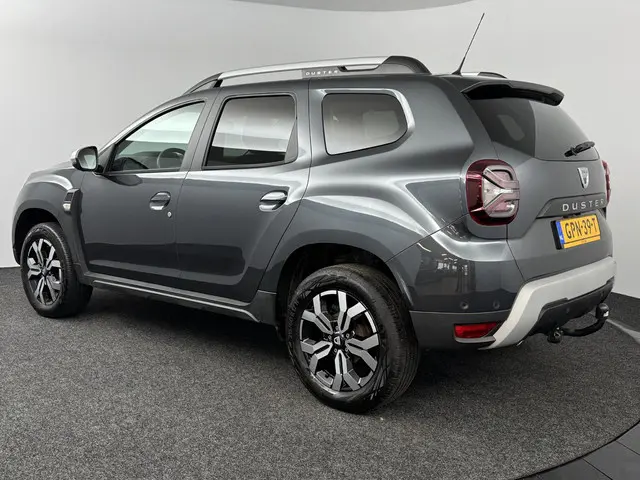 Dacia Duster 1.3 TCe 150 EDC Prestige 2021 Benzine 6