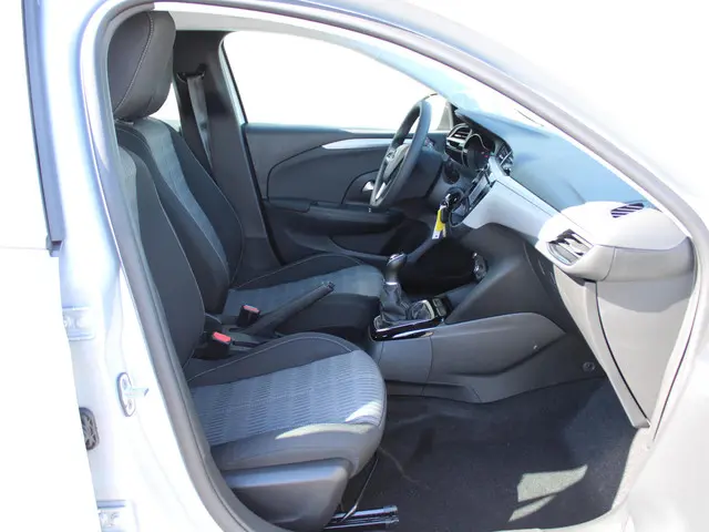 Opel Corsa 1.2 2023 Benzine 10