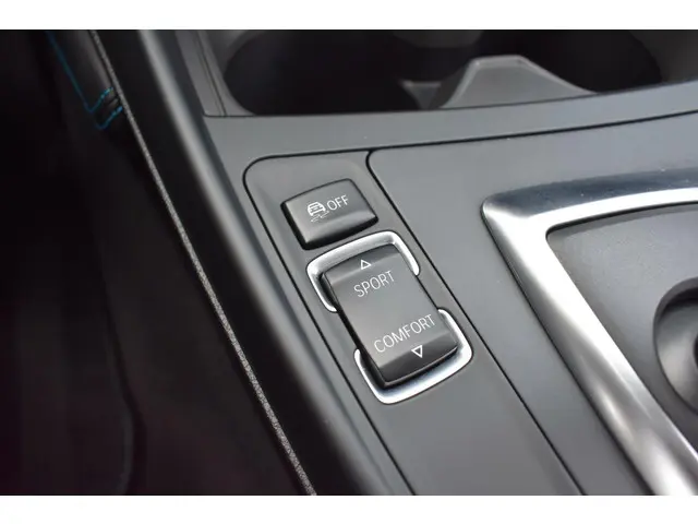 BMW M2 2-serie Coupé DCT | camera| navi 2016 Benzine 41