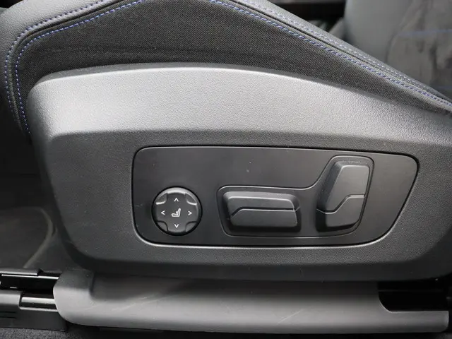 BMW iX1 xDrive30 2023 Elektrisch 13