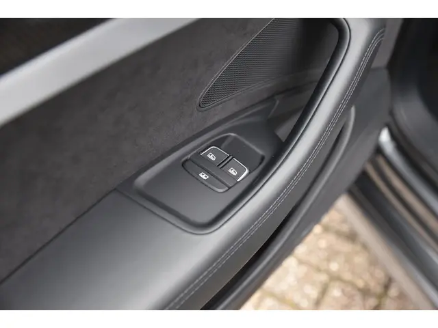 Audi A8 4.0 TFSI S8 quattro Pro Line+ 2013 Benzine 20
