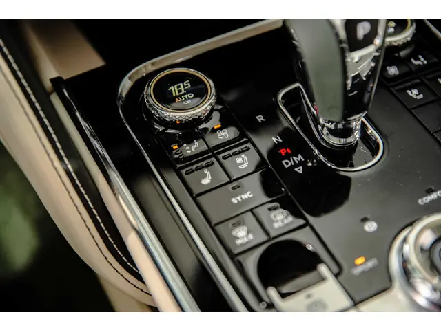 Bentley Flying Spur SPEED 6.0 W12 2023 Benzine 32