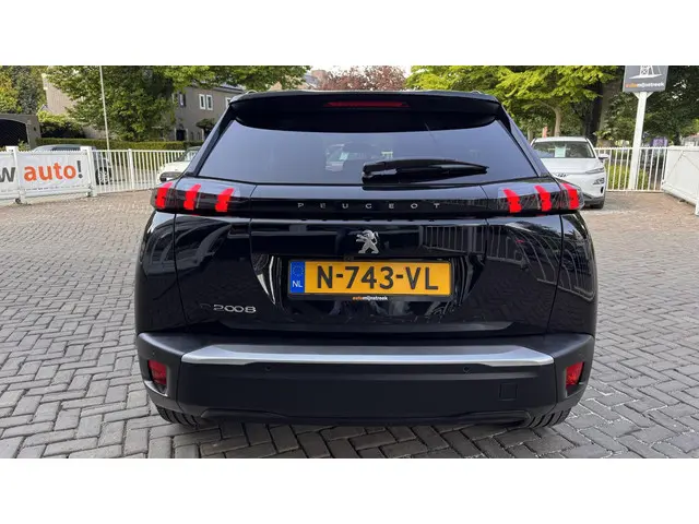 Peugeot e-2008 EV Allure Pack 50 kWh 2022 Elektrisch 8