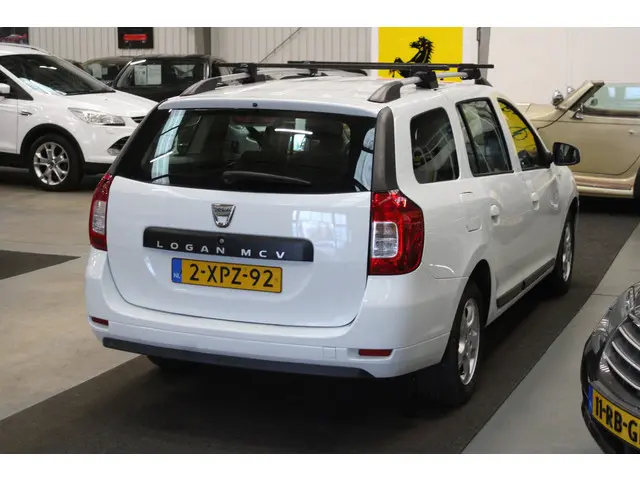 Dacia Logan MCV 0.9 TCe Prestige 2014 Benzine 4