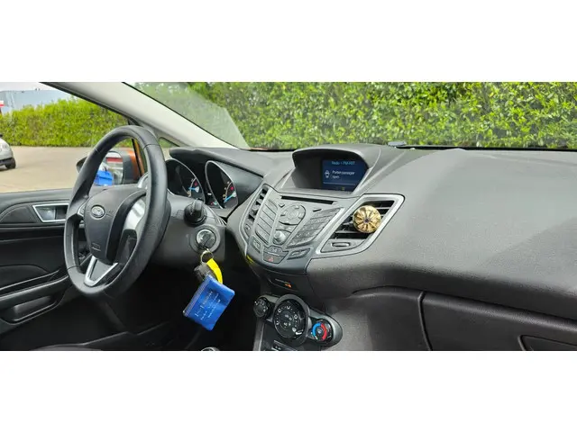 Ford Fiesta 1.0 Style 2015 Benzine 11