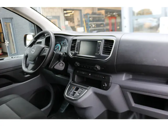 Opel Vivaro-e L3 H1 Edition 50 kWh 2023 Elektrisch 30