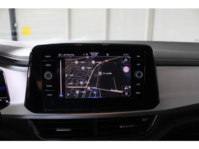 Volkswagen T-Roc 1.0 TSI Life 2025 Benzine 15