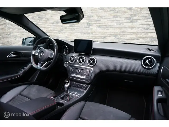 Mercedes-Benz A-Klasse 180 Prestige 2015 Benzine 39