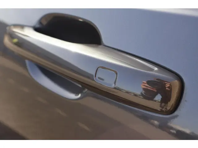 Volvo S90 2.0 B4 R-Design 2022 Benzine 51