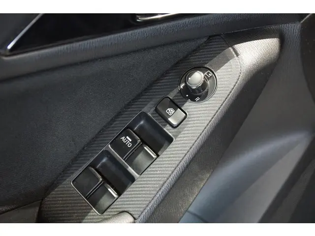 Mazda 3 2.0 TS+ 2015 Benzine 24