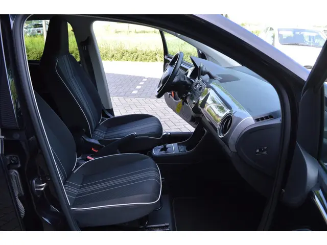 SEAT Mii 1.0 Sport Connect automaat 2015 Benzine 17