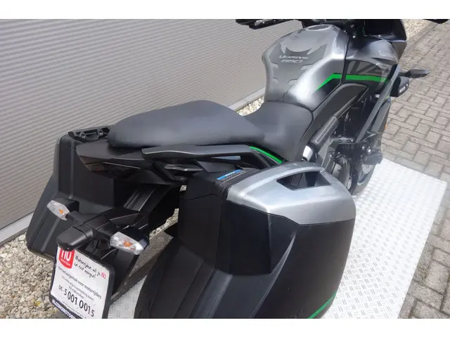 Kawasaki Versys 650 GRAND TOURER 2019 Benzine 12