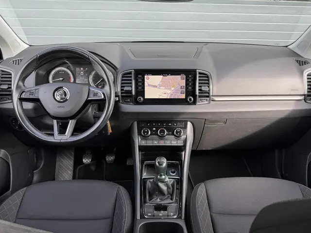 Škoda Karoq 1.0 TSI STYLE BUSINESS 2019 Benzine 7