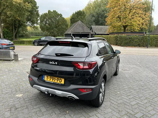 Kia Stonic 1.0 T-GDi MHEV DynamicPlusLine 2023 Benzine 6