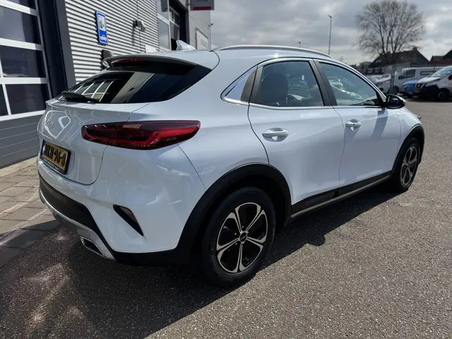 Kia XCeed 1.6 GDi PHEV DynamicLine 2022 Hybride Benzine 12