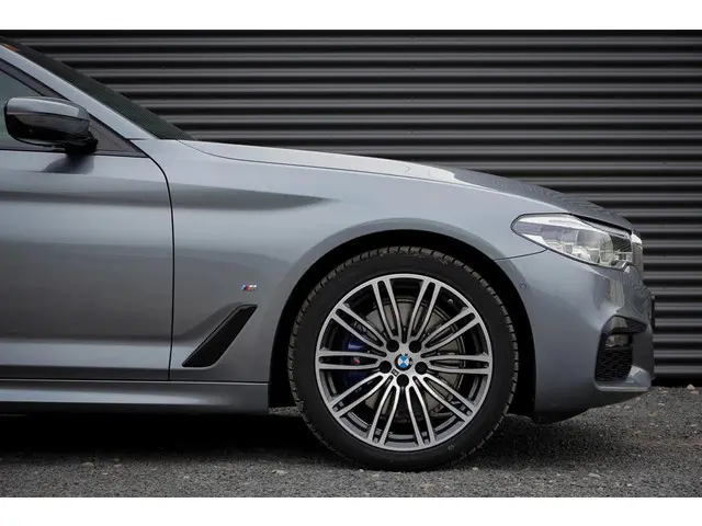 BMW 5 Serie 530e High Executive 2020 Hybride Benzine 11