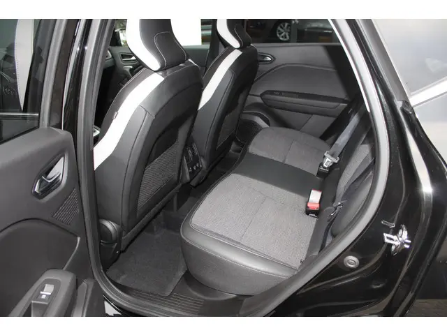 Renault Captur 1.0 TCe 90 Intens 2021 Benzine 23