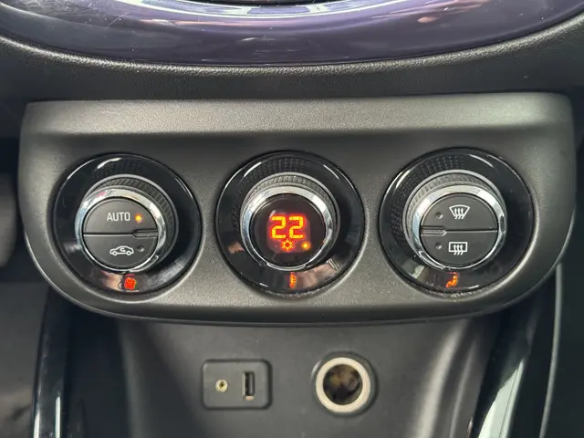 Opel ADAM 1.4 Glam 2013 Benzine 30