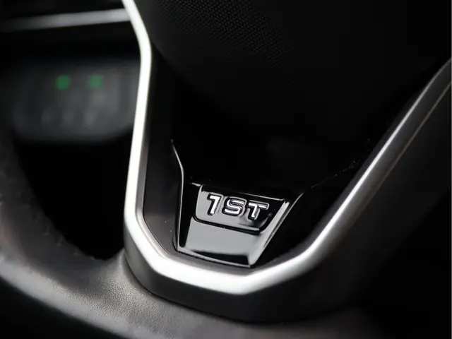 Volkswagen ID.4 First 77 kWh 2020 Elektrisch 79
