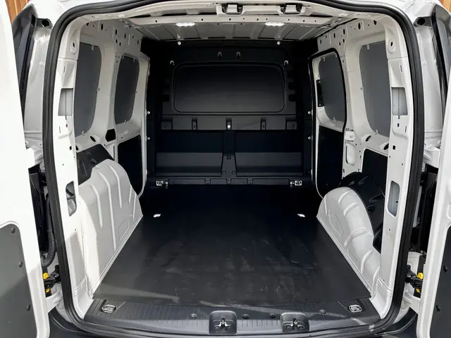 Volkswagen Caddy Cargo 2.0 TDI Trend 2024 Diesel 19